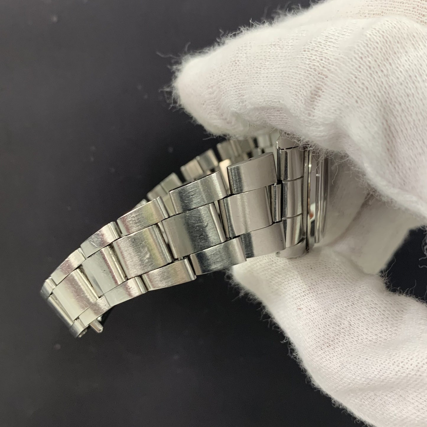 6426 Oyster cal.1225 37***** serial 2R-X01-01092