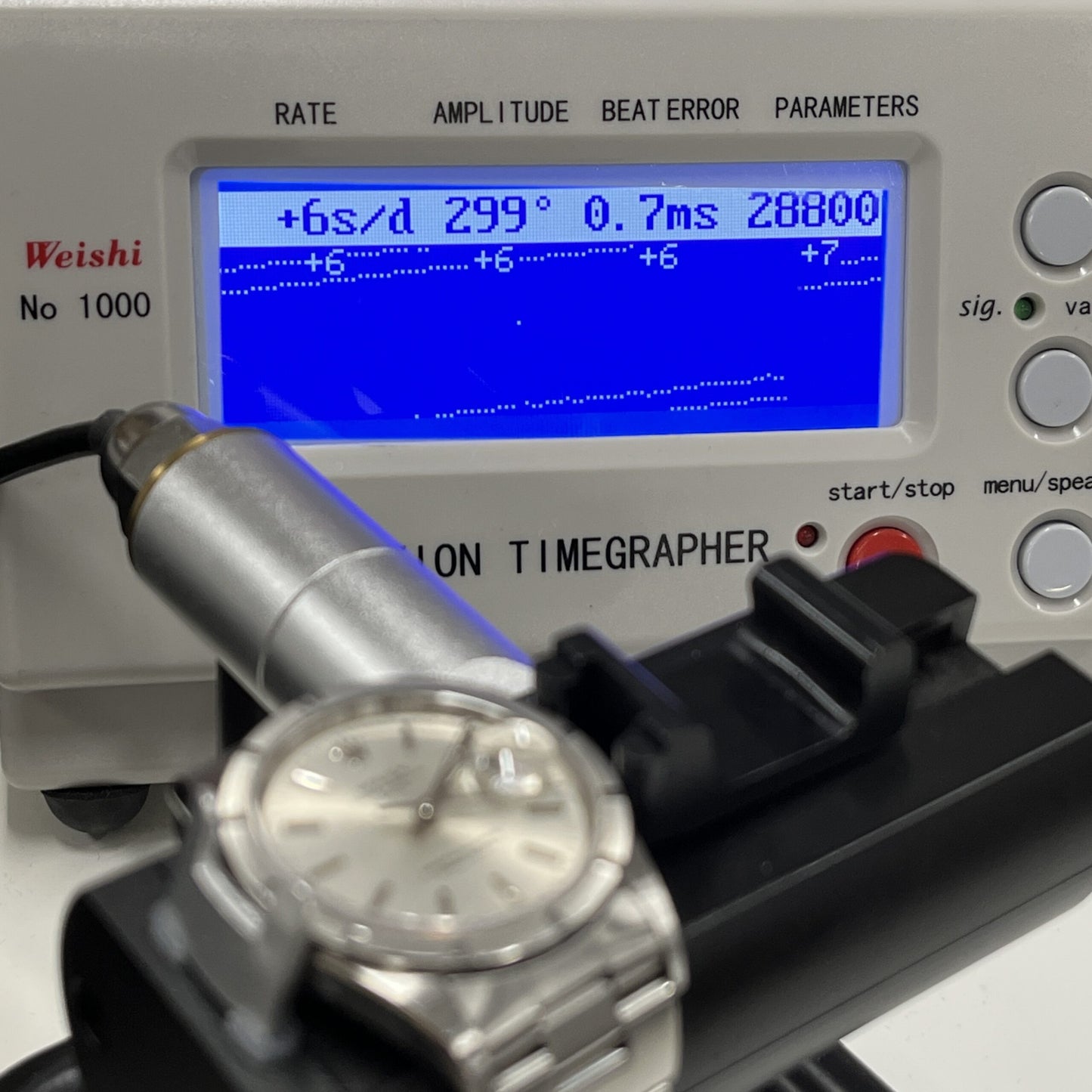 15210 Oyster perpetual Date F****** serial 2R-X33-00156
