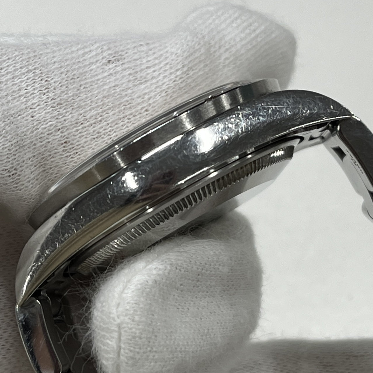 15210 Oyster perpetual Date F****** serial 2R-X33-00156