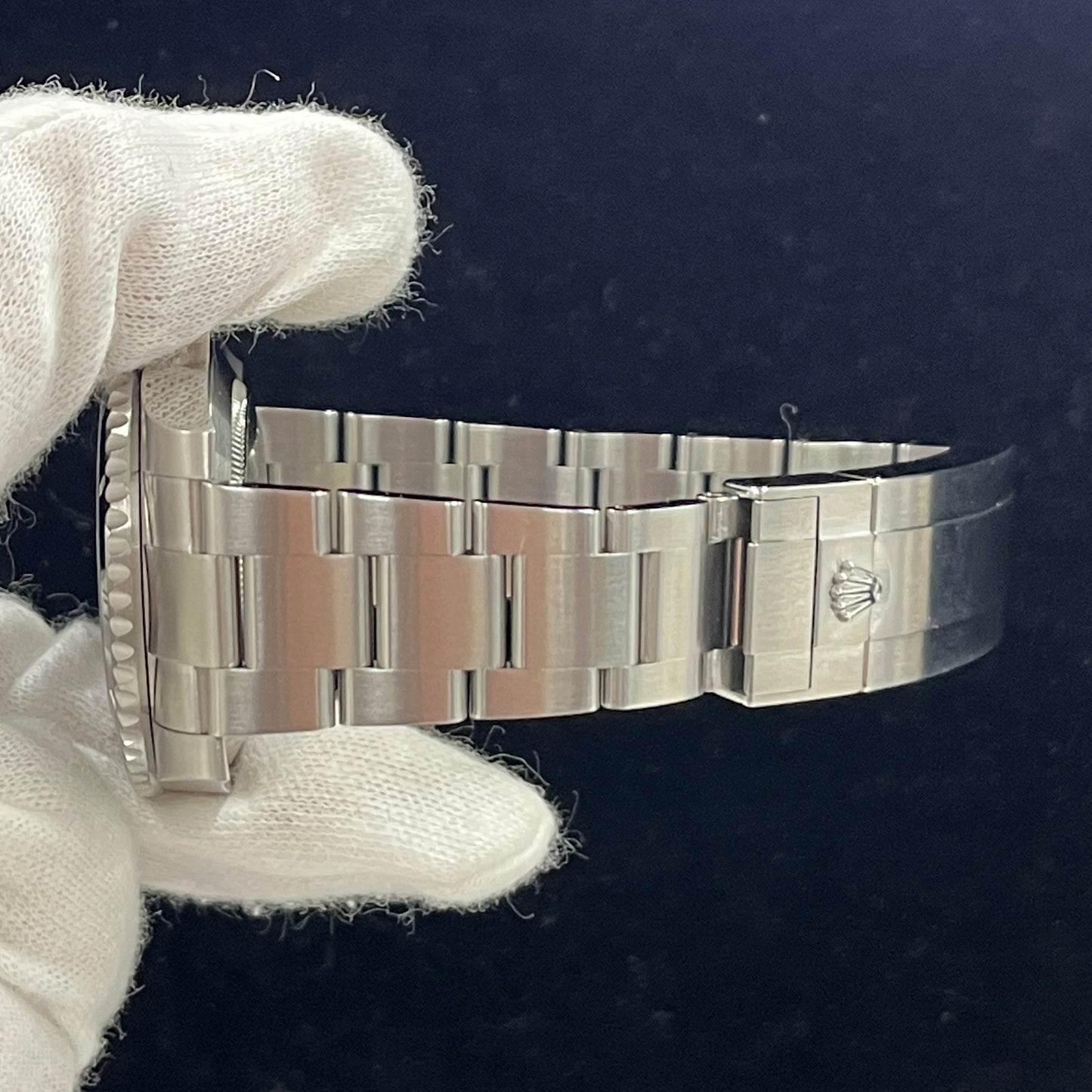 114060 Submariner Random Serial 2R-X33-00132