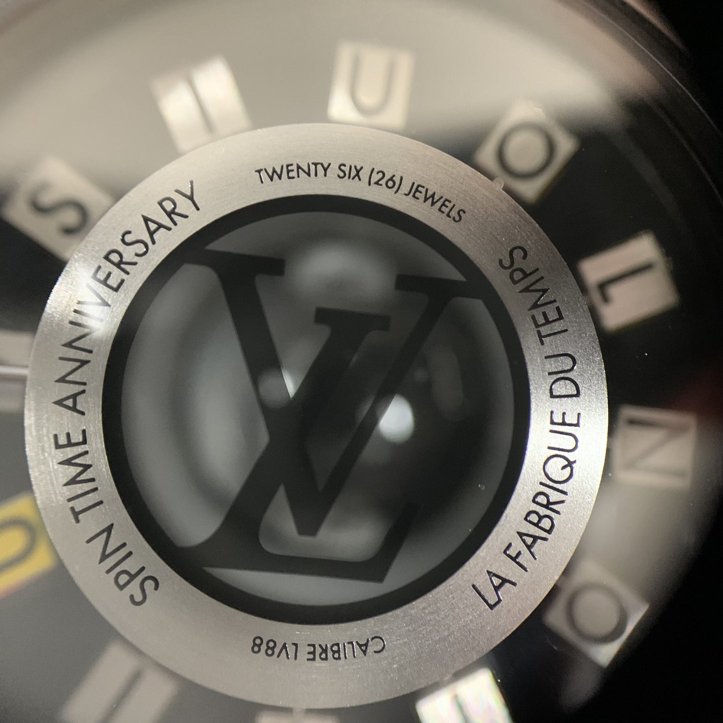 Q1EG5 Tambour Spin Time Air Watch WG 2L-V01-00103
