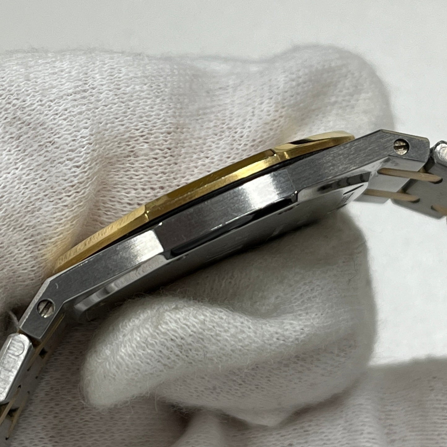 56303SA Royal Oak 2ADP01-00069