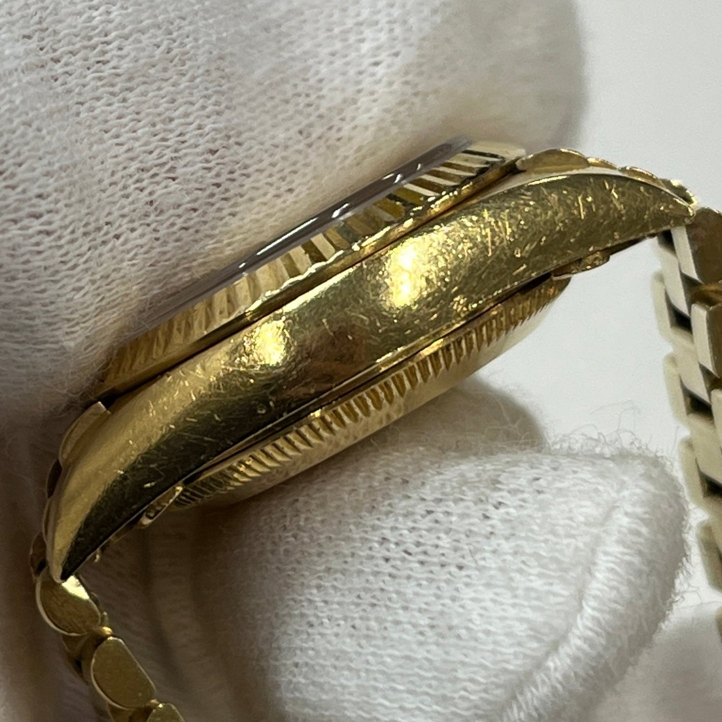 67198 Oyster Perpetual YG R serial Cal.2130 2R-X01-01247