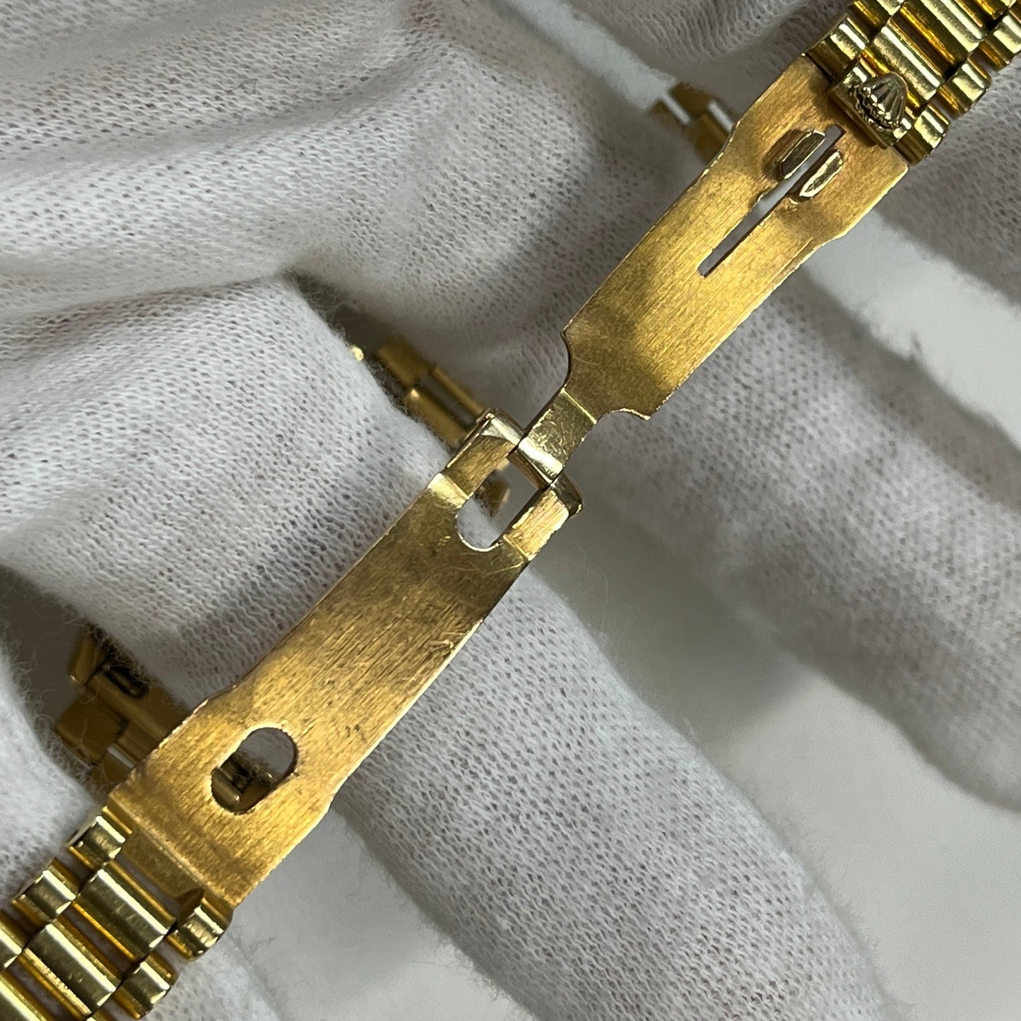 67198 Oyster Perpetual YG R serial Cal.2130 2R-X01-01247