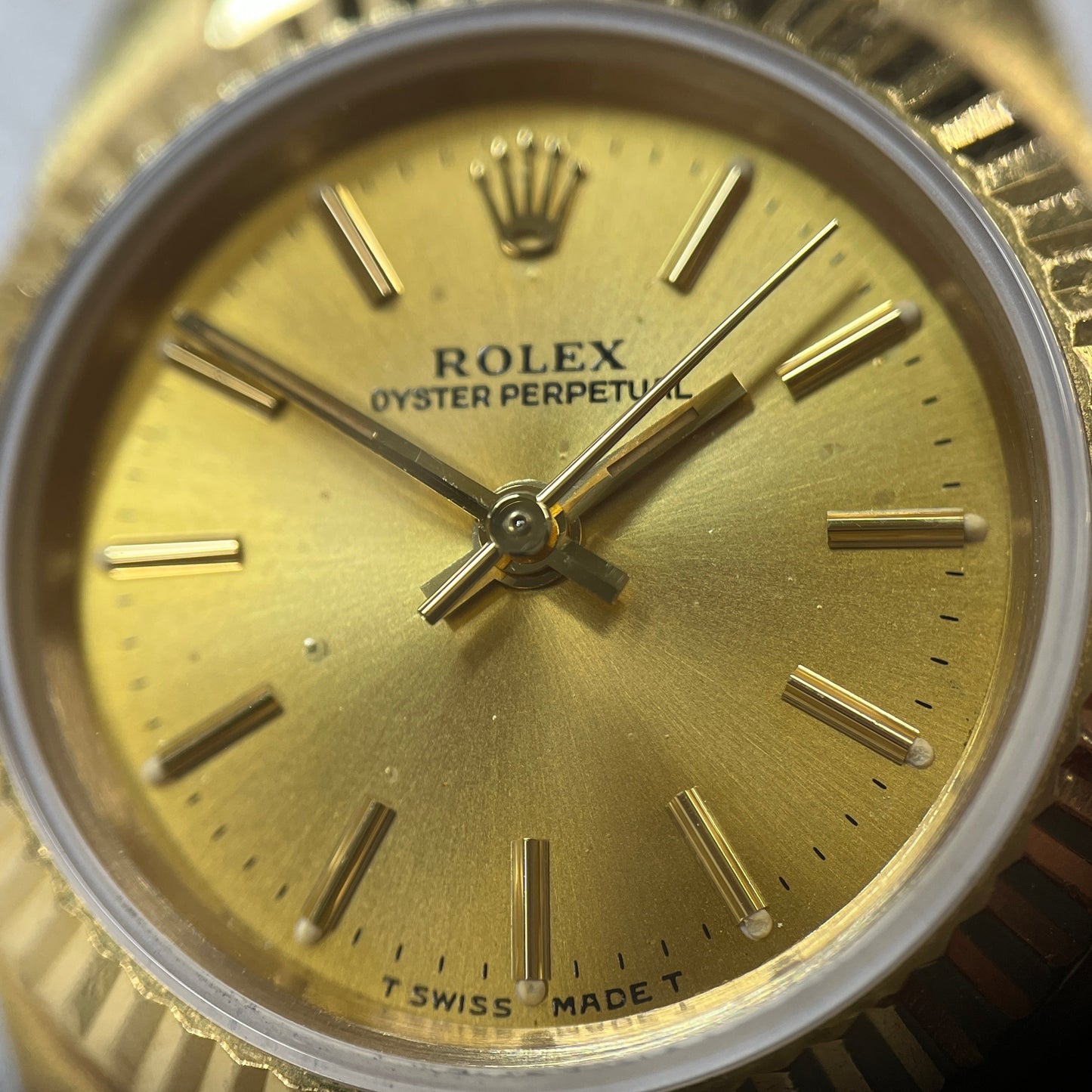 67198 Oyster Perpetual YG R serial Cal.2130 2R-X01-01247