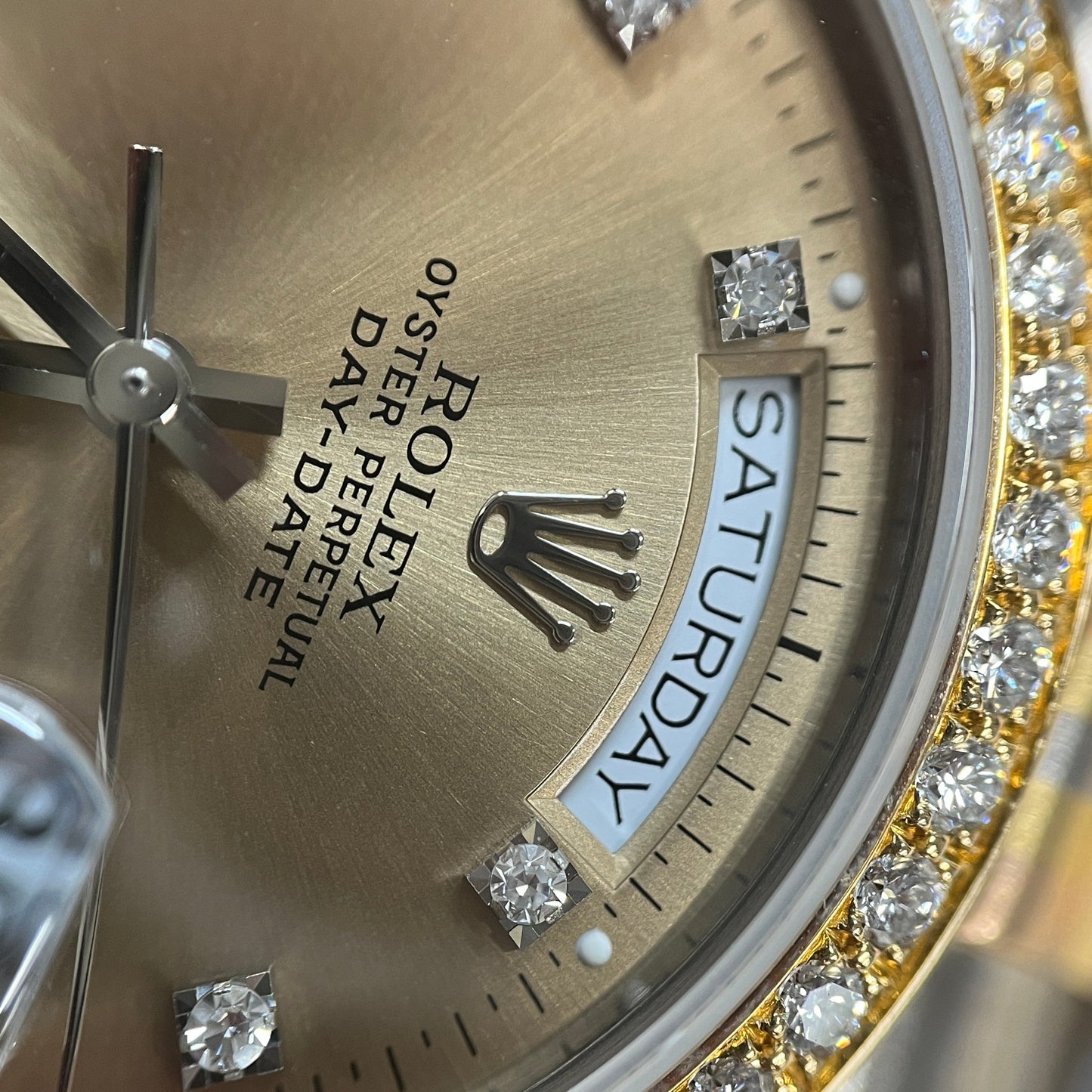 18129ABIC Oyster Perpetual Day-Date Diamond Bezel R Serial Number 2R-X01-00674