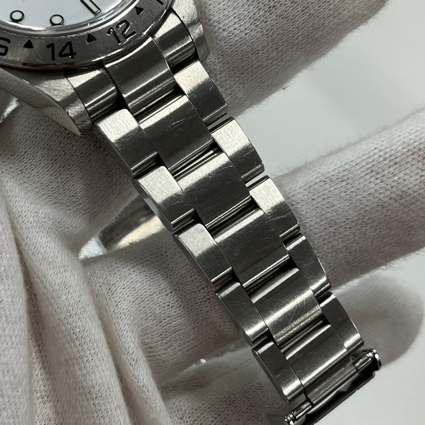 16570 Oyster Perpetual Explorer 2 F Serial Number 2R-X33-00153