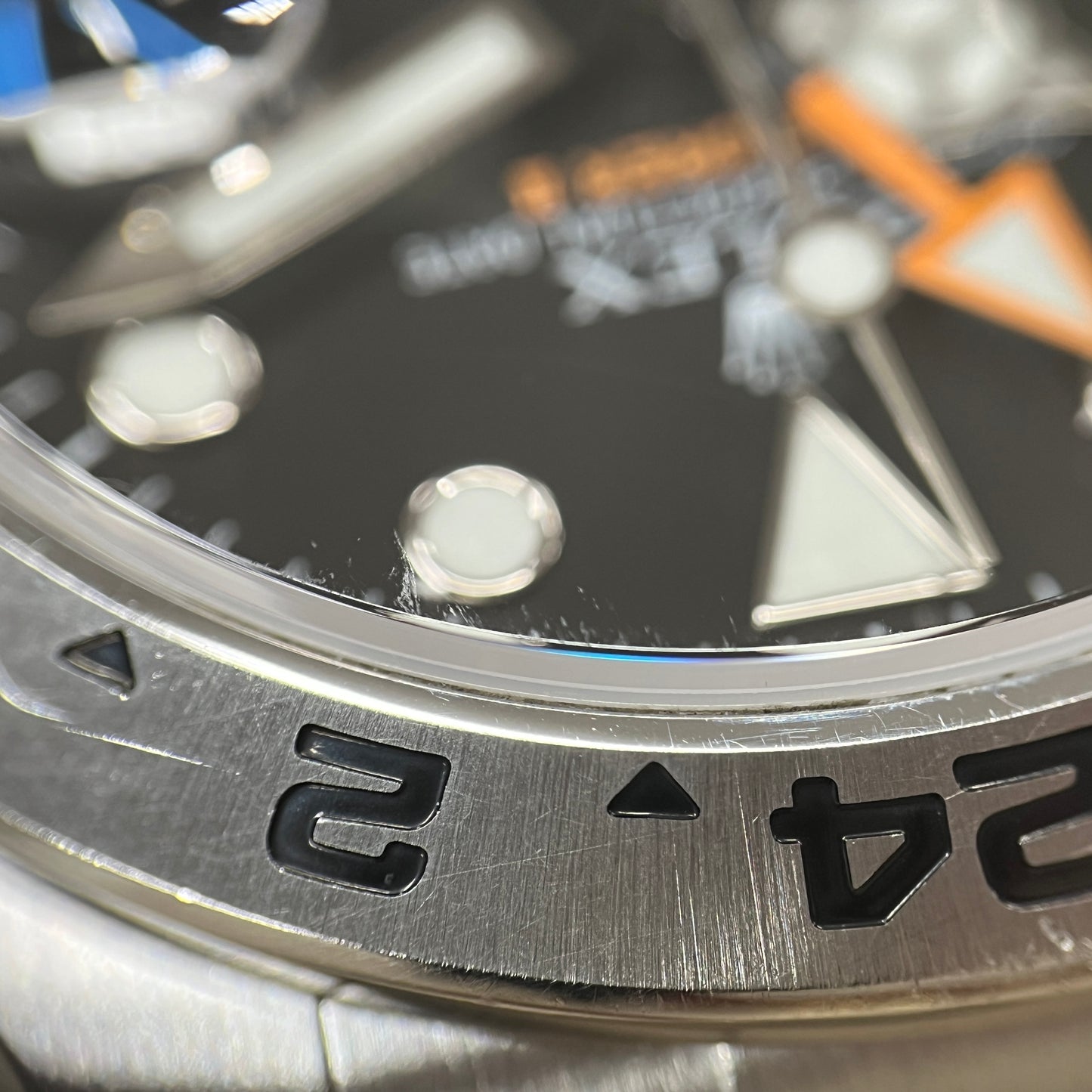 216570 Explorer2 2R-X33-00020