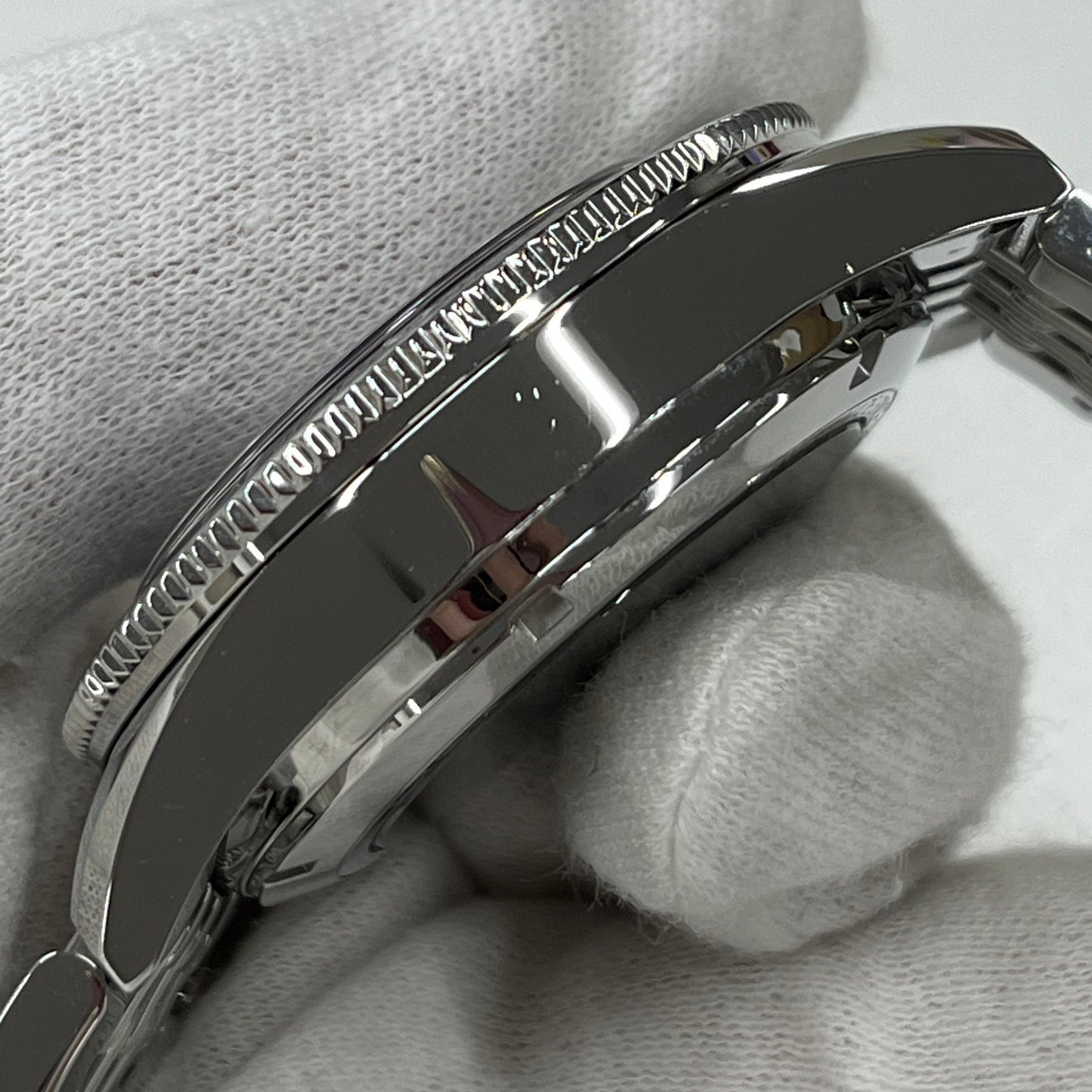 CBE2110-0 Heuer Heritage 2TAG01-00196