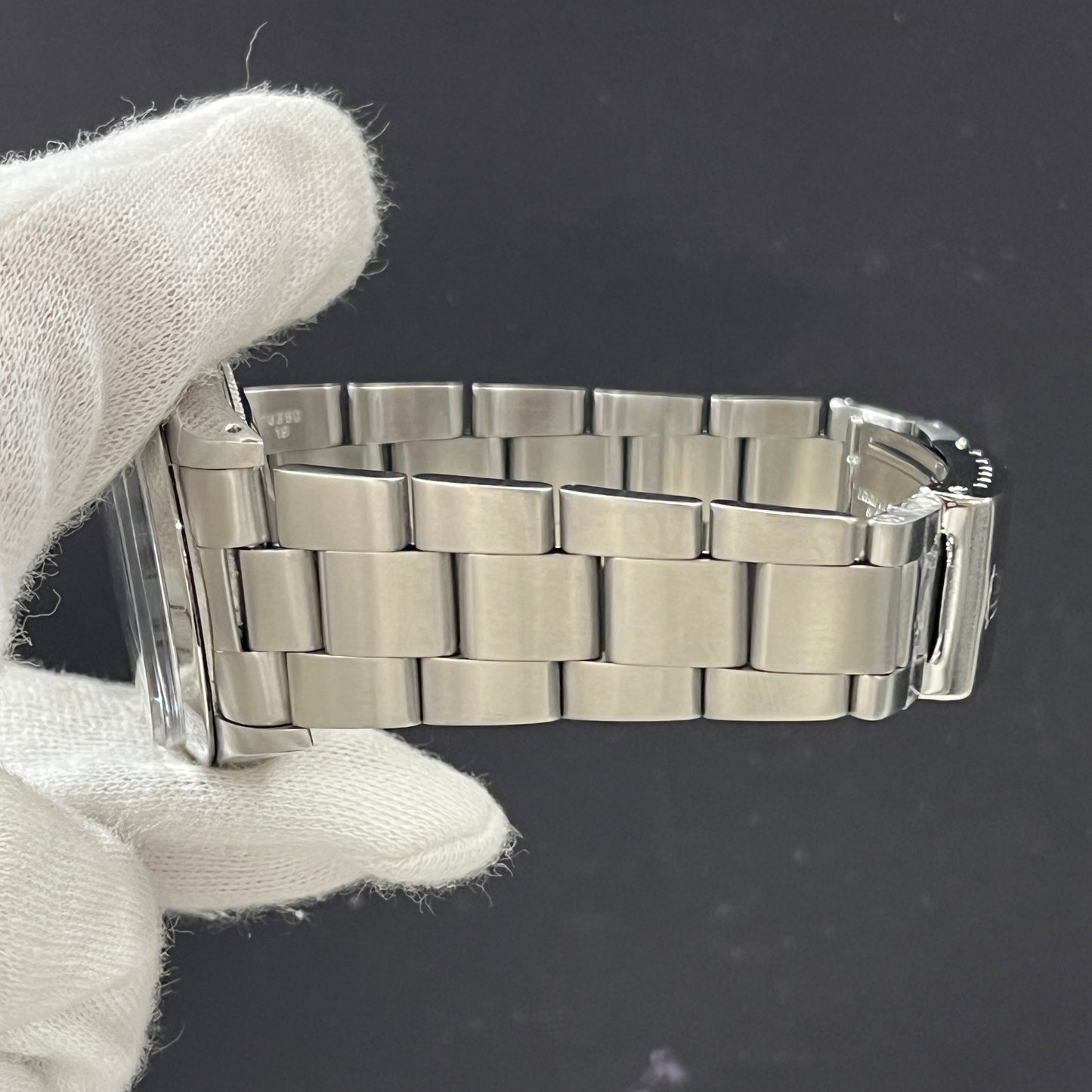 15000 Oyster Perpetual Date No. 70 cal.3035 2R-X01-01051