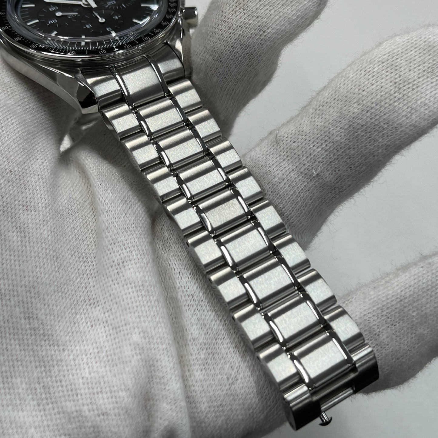 3573.50 ムーンウォッチ プロフェッショナル 2O-M01-00306