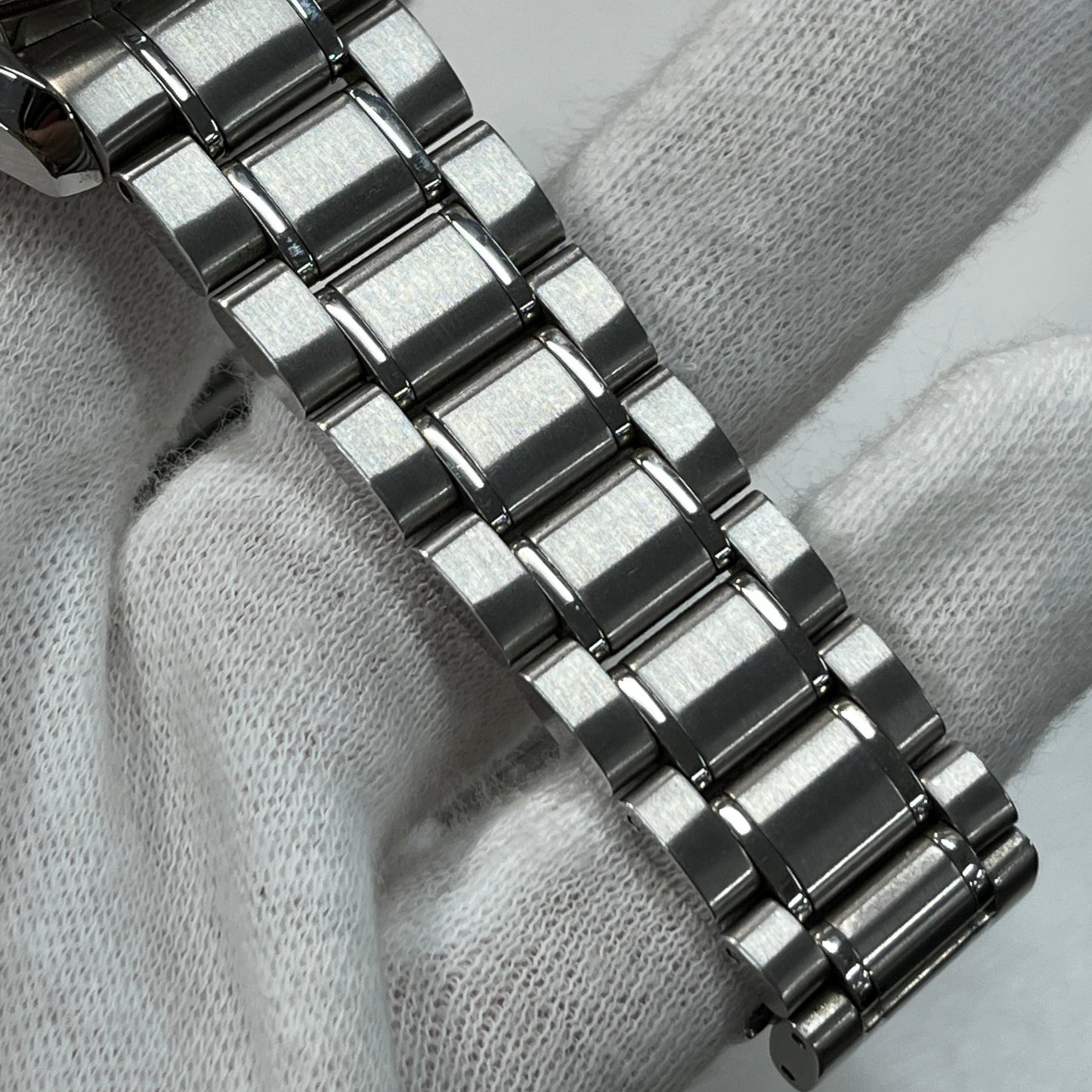 3520.50 Speedmaster Daydate 2O-M01-00485