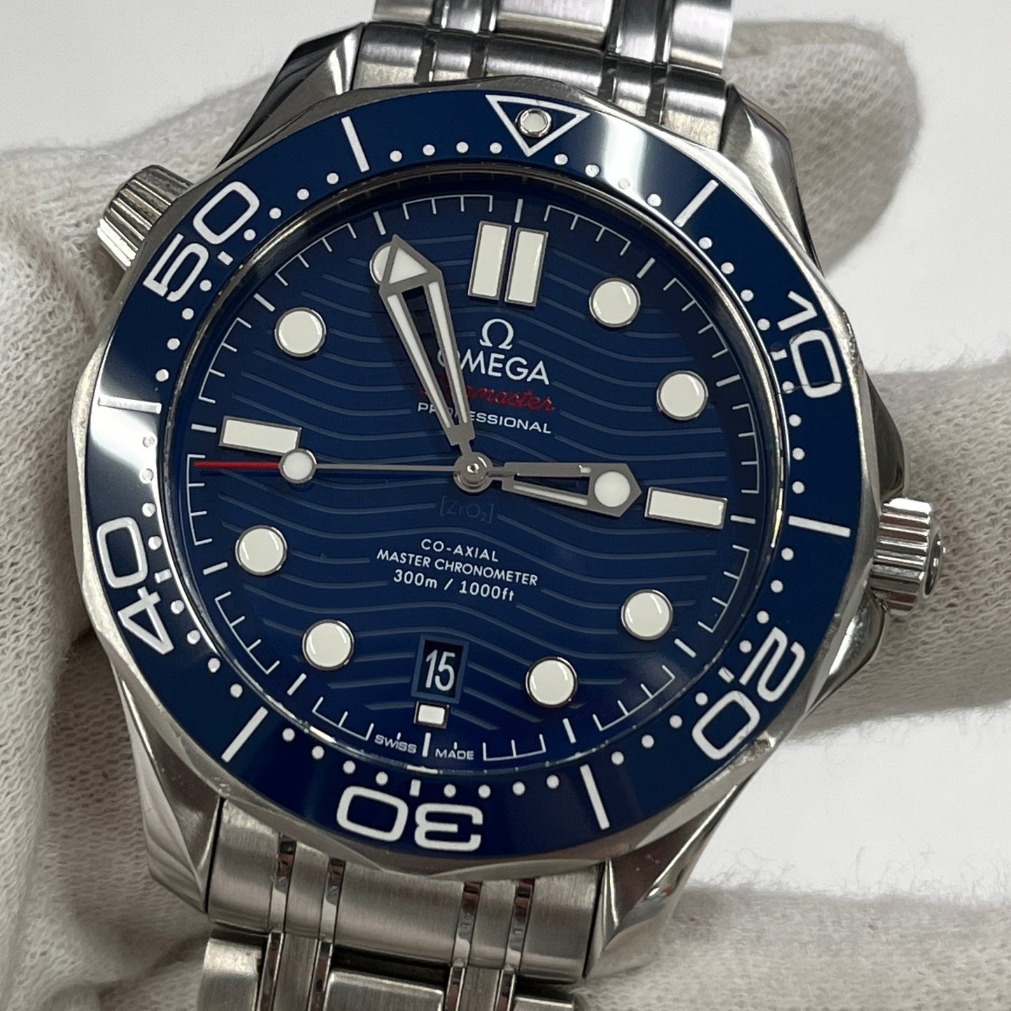 210.30.42.20.03.001 Co-axial Master Chronometer 2O-M01-00308