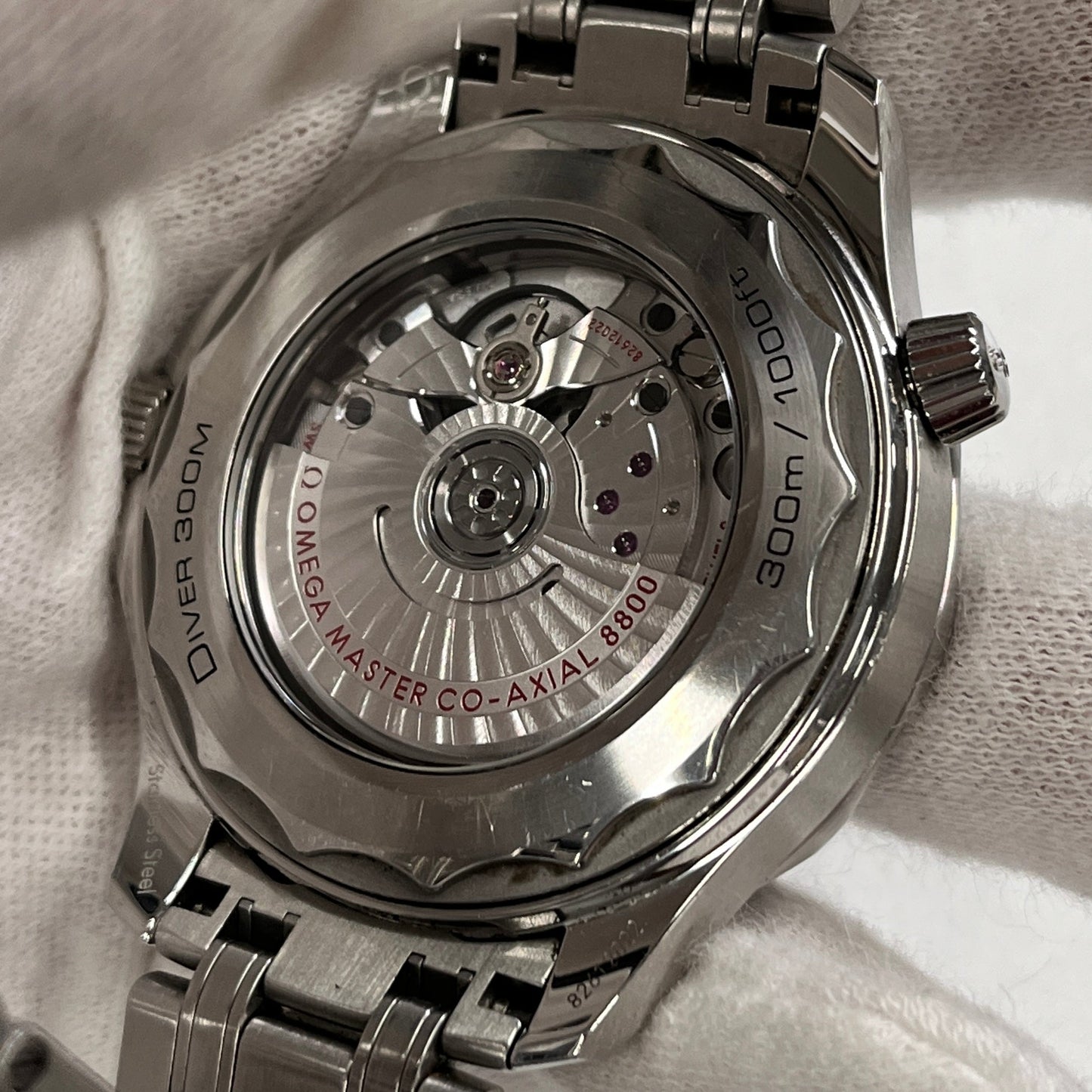 210.30.42.20.03.001 Co-axial Master Chronometer 2O-M01-00308