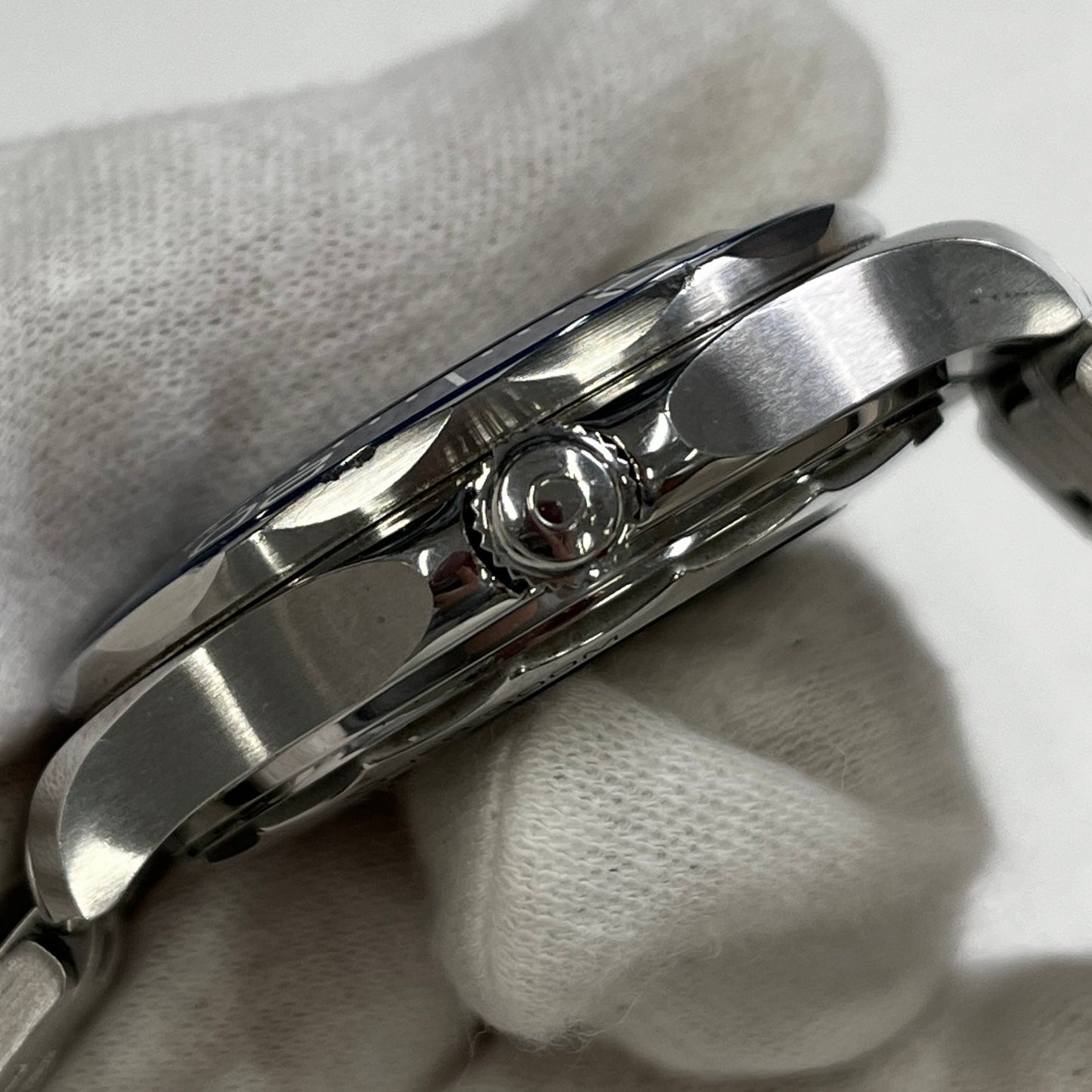 210.30.42.20.03.001 Co-axial Master Chronometer 2O-M01-00308
