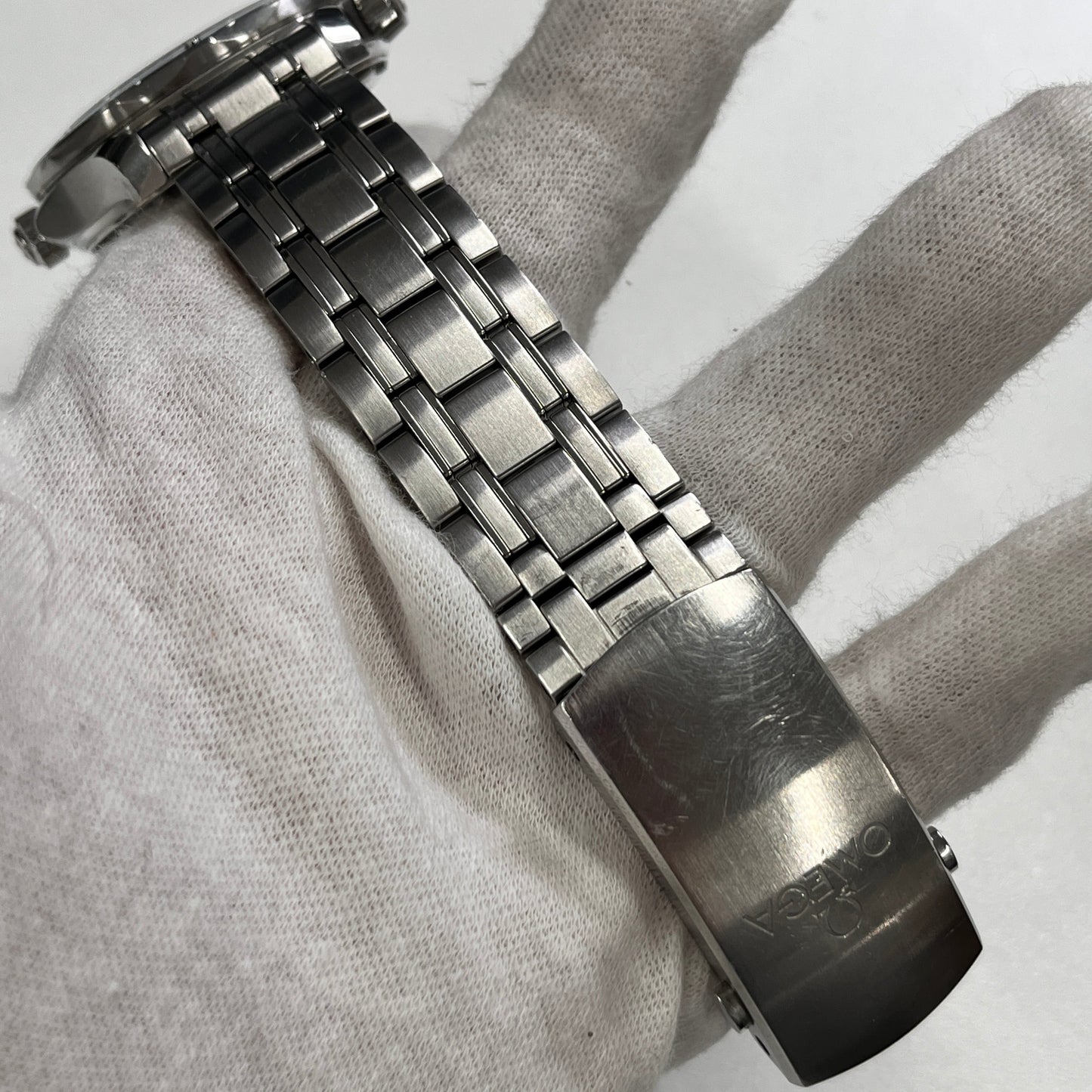 210.30.42.20.03.001 Co-axial Master Chronometer 2O-M01-00308