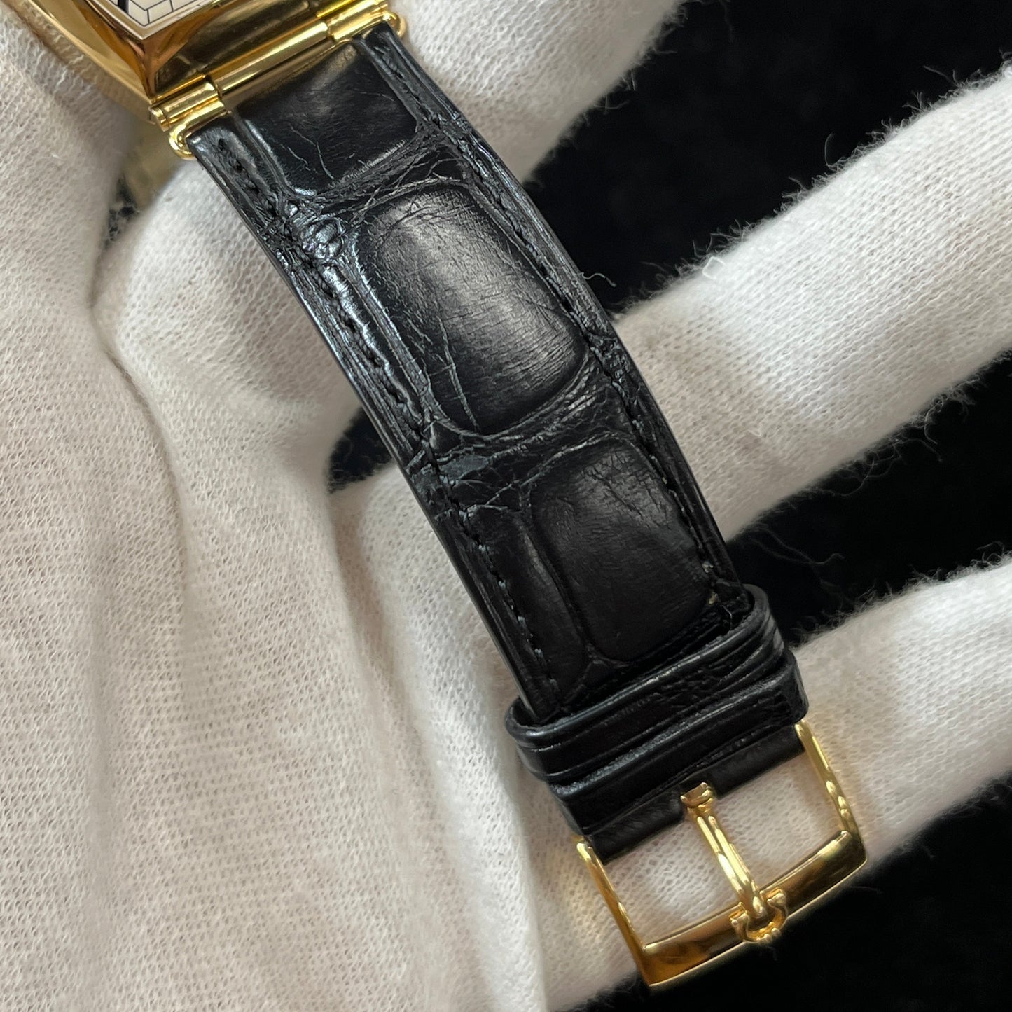 5703.30.01 Omega Museum Collection Petrograd 1915 RG Limited Edition 2O-M33-00048