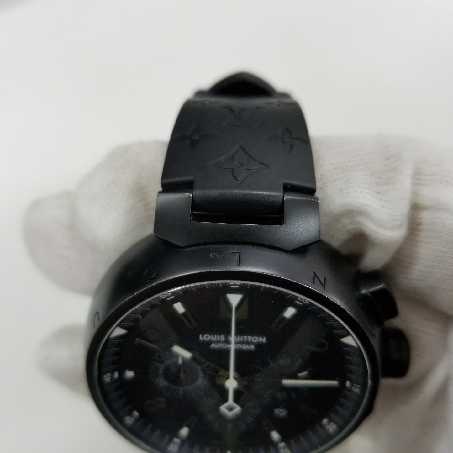 Q1A62Z  Tambour All Black Chronograph  2L-V01-00130