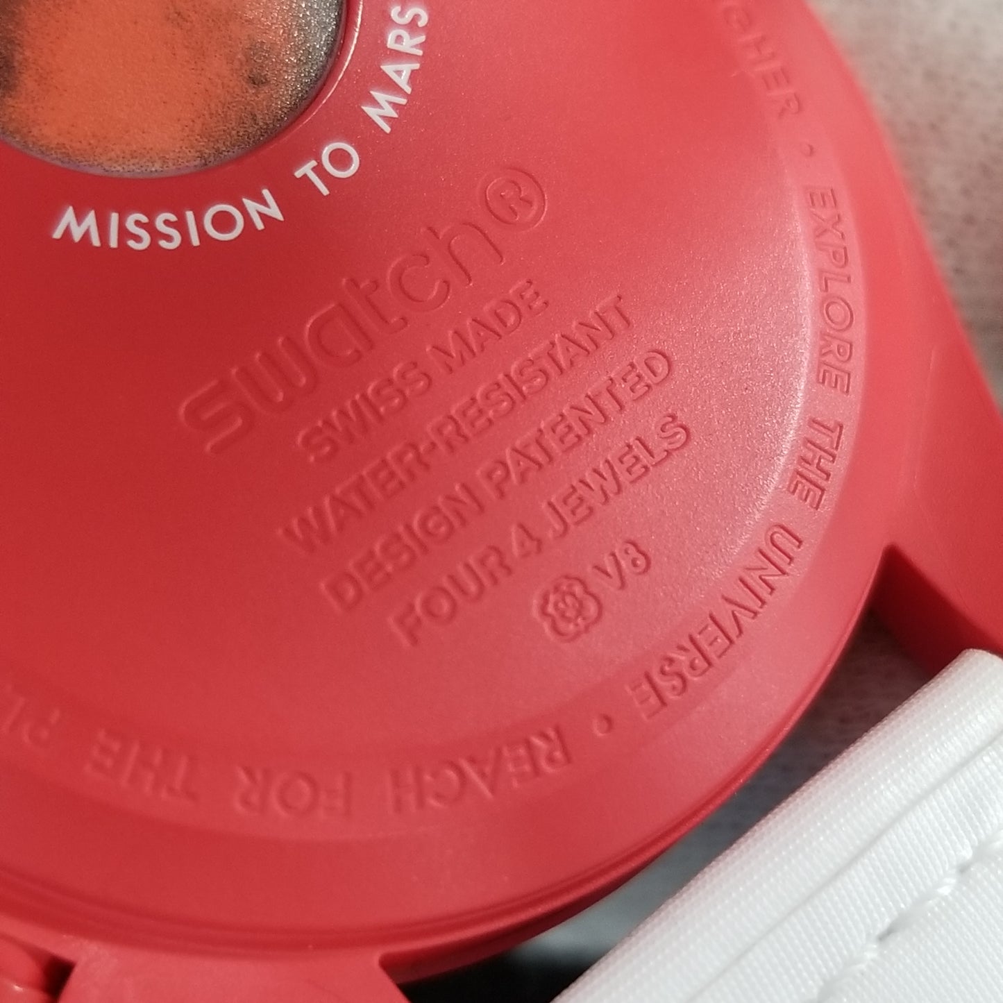 SO33R100 OMEGA×SWATCH MISSION TO THE SUN 2SWT33-00005