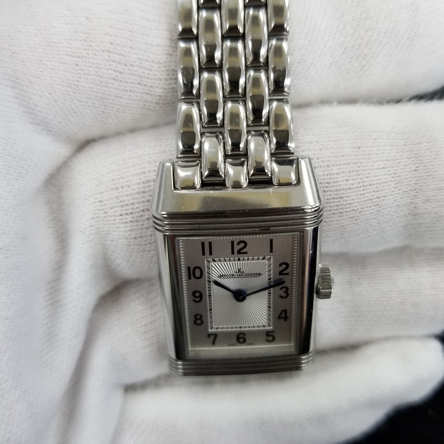 Q2618130 Reverso Classic Small  2JLC01-00150