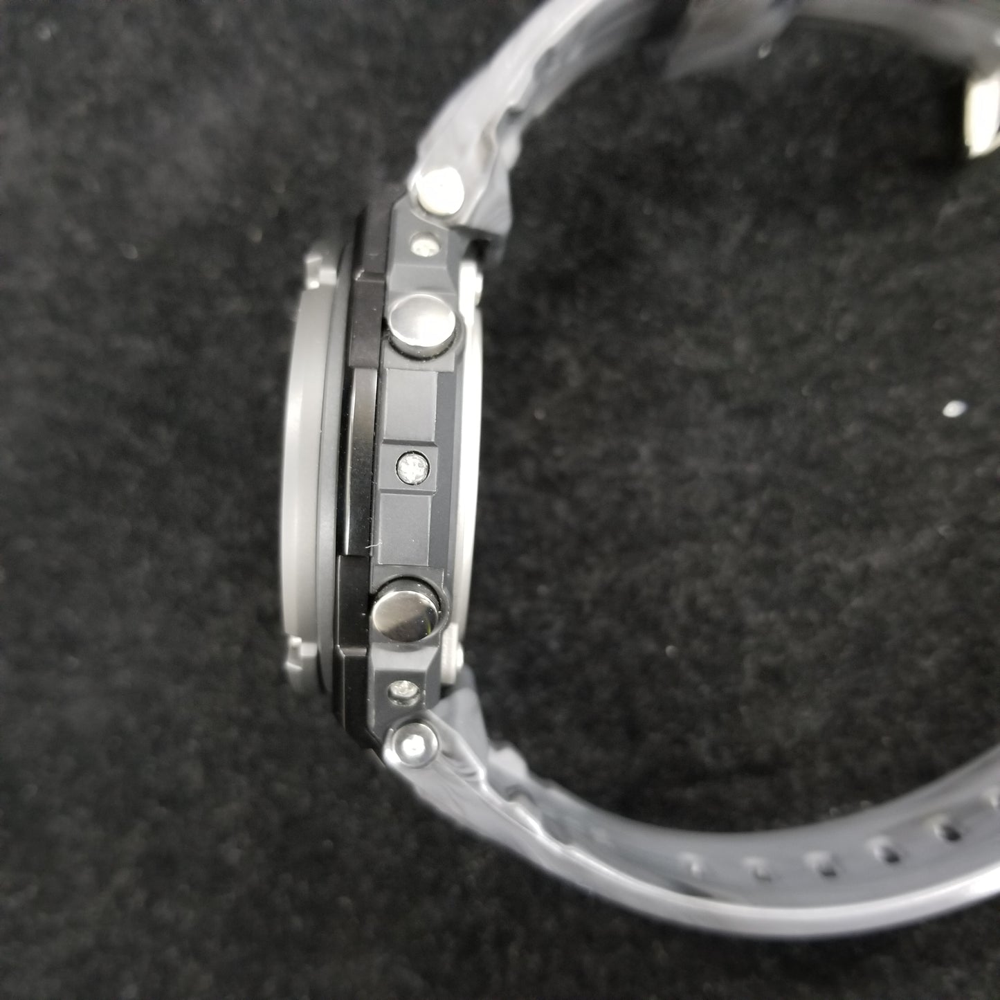 GST-210M-1A G-SHOCK G-STEEL 1CAS01-00451