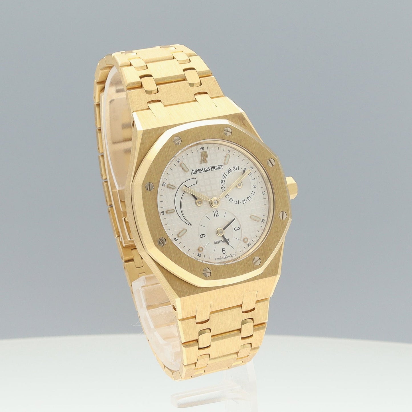 25730BA.00.0789BA.06　Royal oak dual time　2ADP01-00089