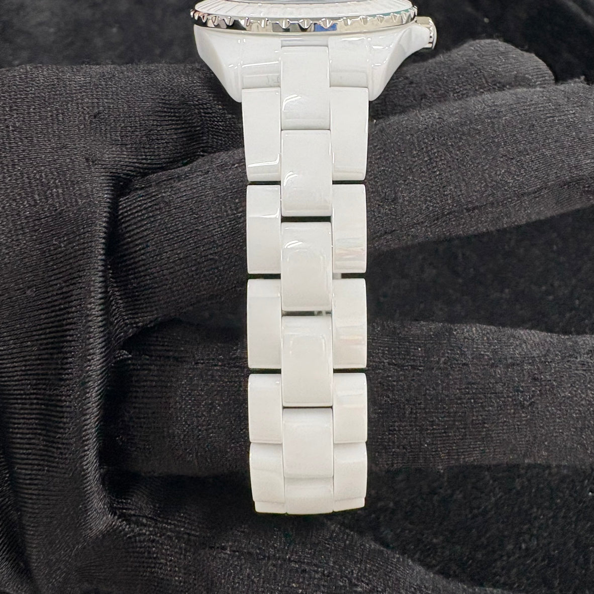 H7990 J12 2CHA01-00250