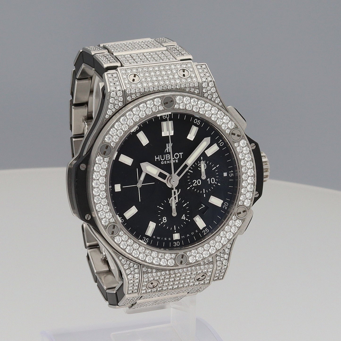 HU301.SX.1170.SX.370 Big Bang Steel Pave 2HUB01-00336