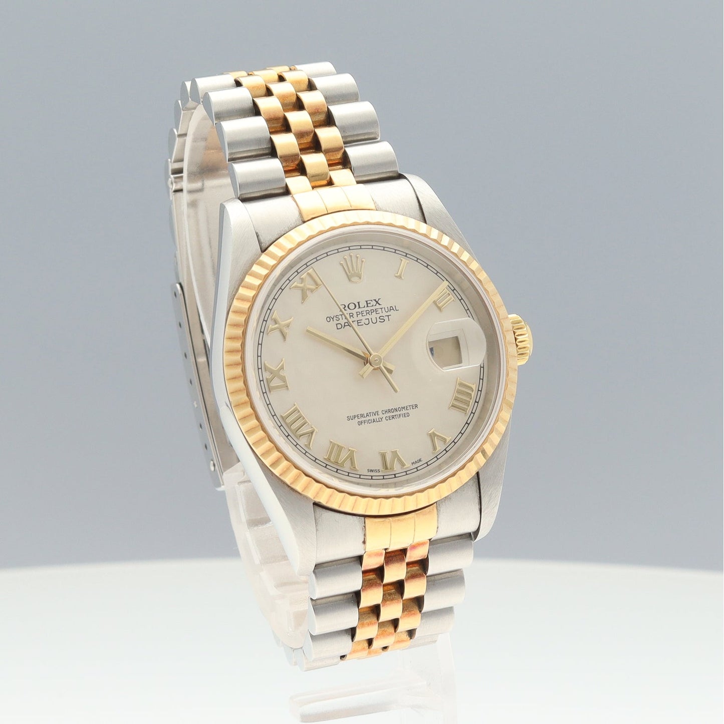 16233　DATEJUST K serial　2R-X33-00191