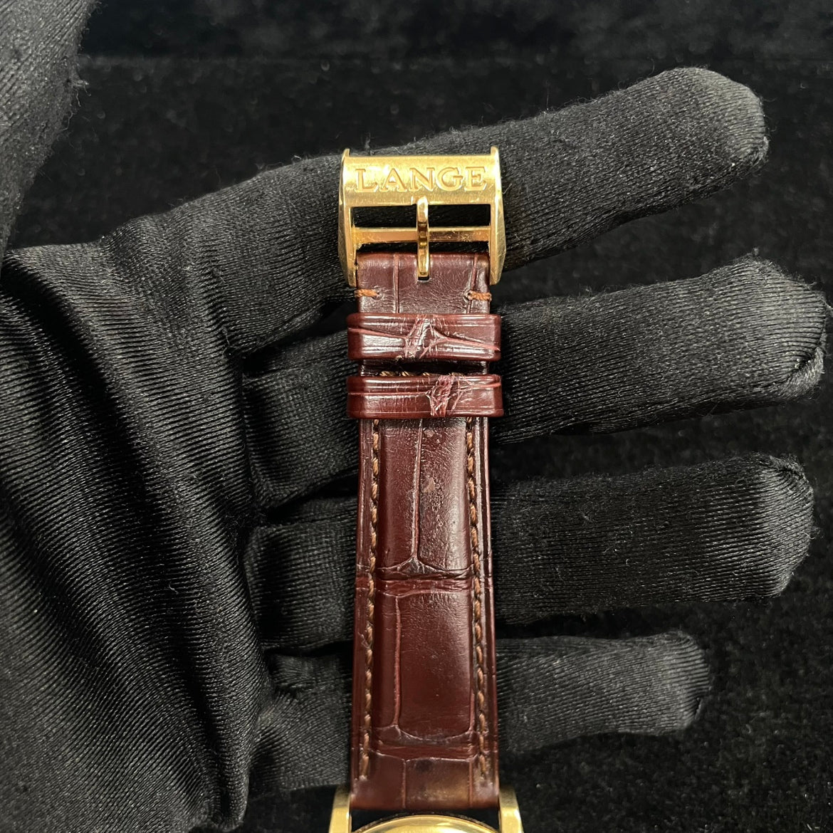 235.032 1815 2L&S01-00023