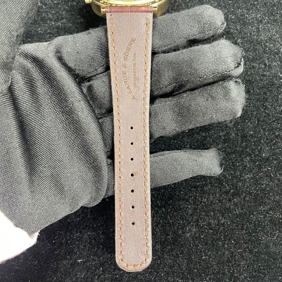 235.032 1815 2L&S01-00023