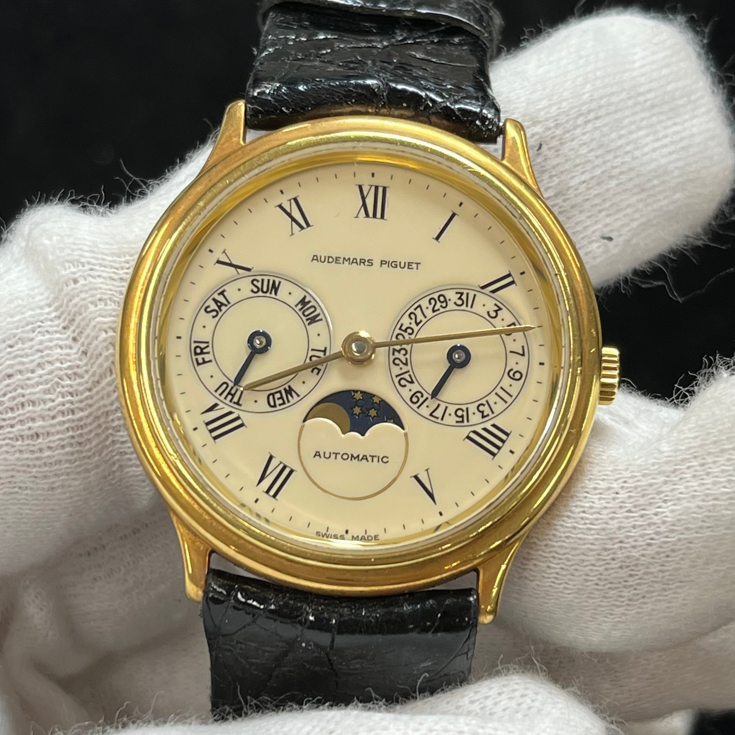 25589 002 vintage moon phase YG 2ADP01 00079