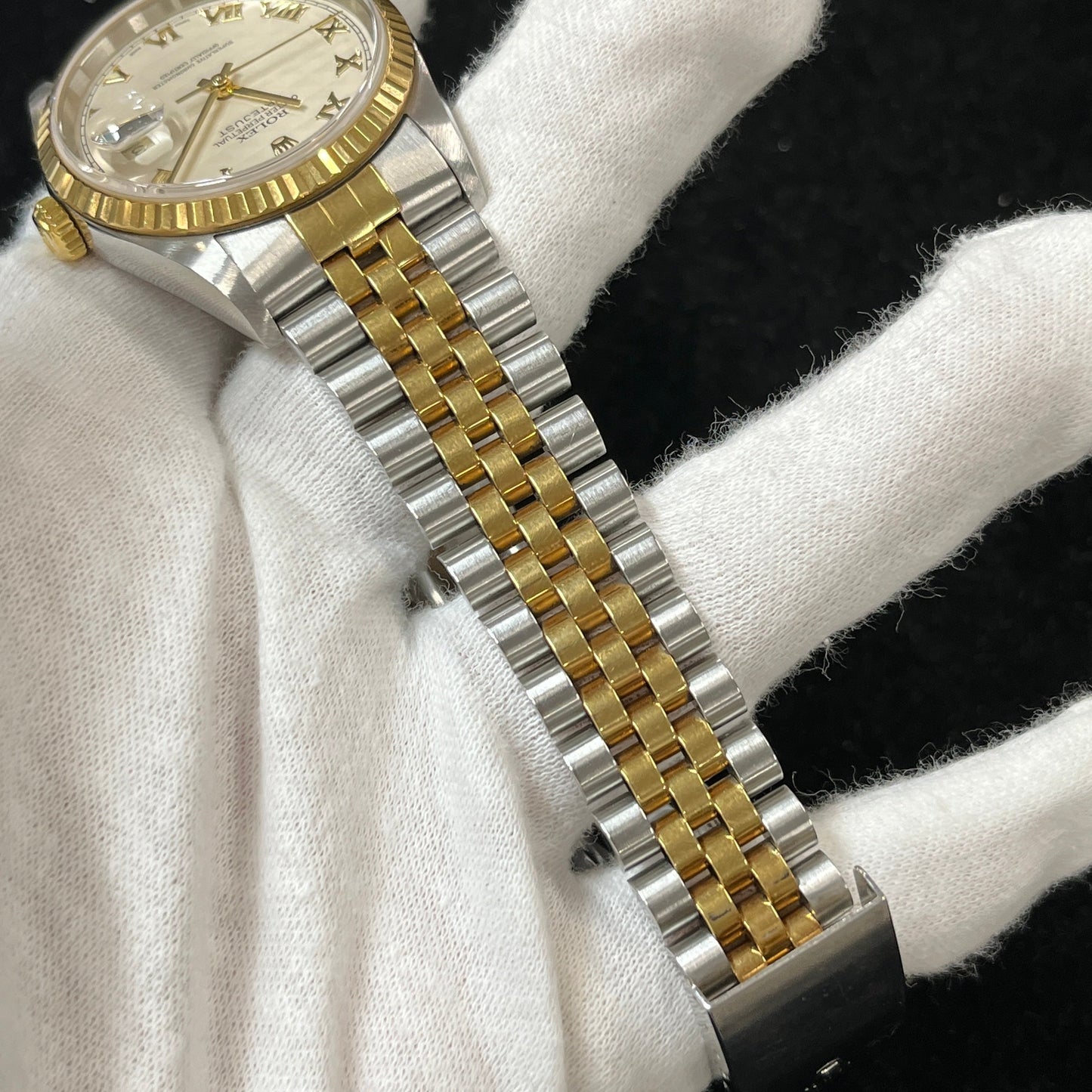 16233　DATEJUST K serial　2R-X33-00191