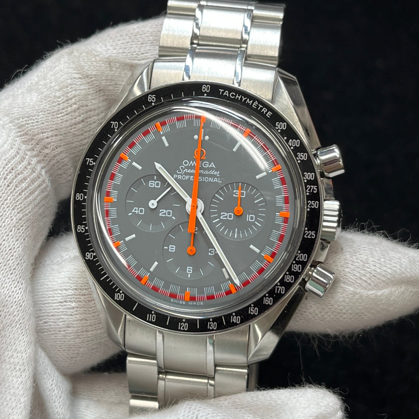 3570.40　Speedmaster Professional Racing　2O-M01-00559