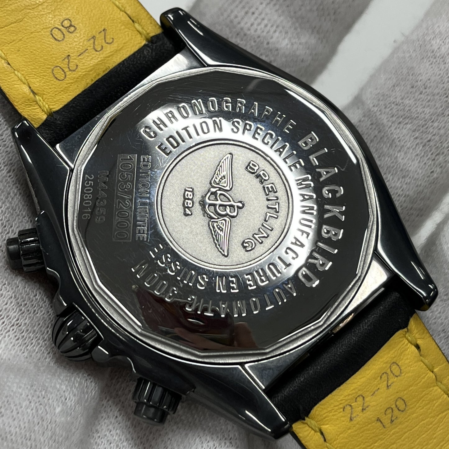 M44359 Chronomat Blackbird Chronograph 2BRT01-00142