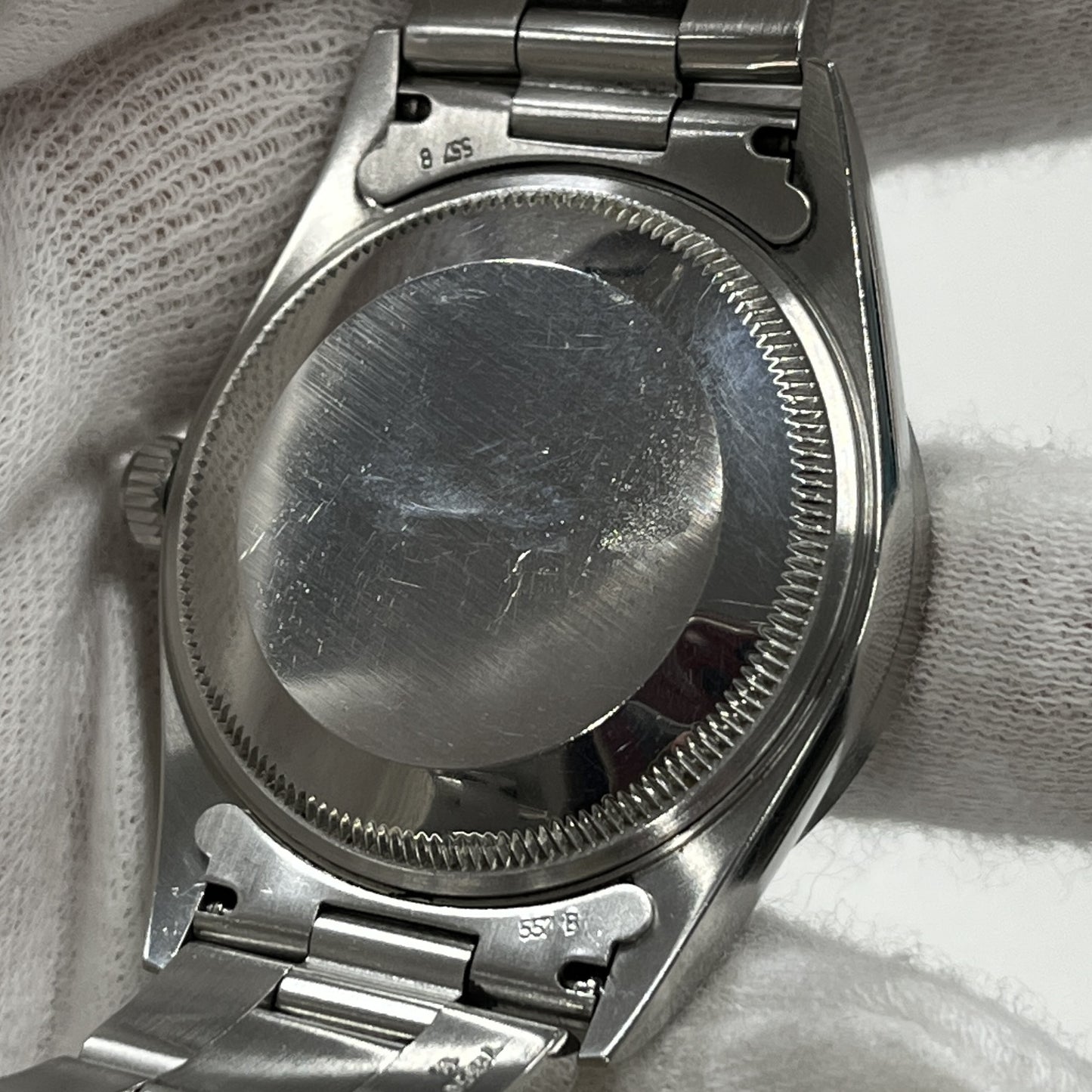 15210 Oyster perpetual Date F****** serial 2R-X33-00156